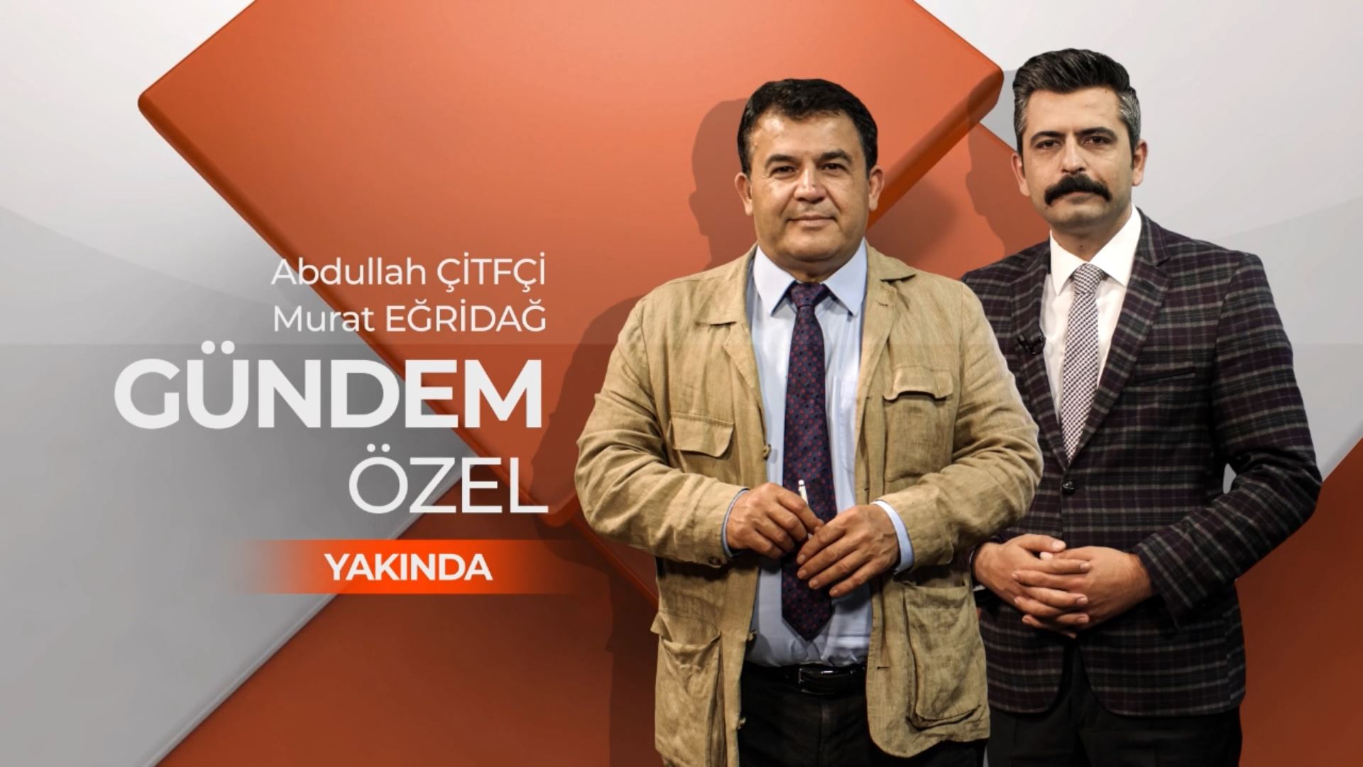 Yaptığı Analizler ve Farklı Bakış Açıları ile Türkiye’de Yüzbinlerce İnsanın Yakından Takip Ettiği Ve Bu Alanda Tek İsim Olan Stratejist Abdullah Çiftçi Artık Her Ay Bu Ekranlarda Türkiye ve Dünya’da Yaşanan Küresel Gelişmeleri Farklı Pencelerden En 